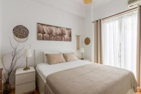 Classic And Modern Apartment in Athens